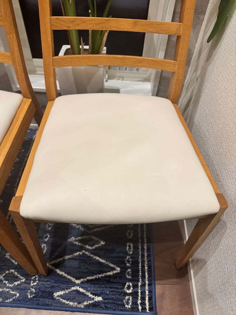 IDC大塚家具 ダイニングチェア シネマ HOC-096 WO 椅子2脚セット