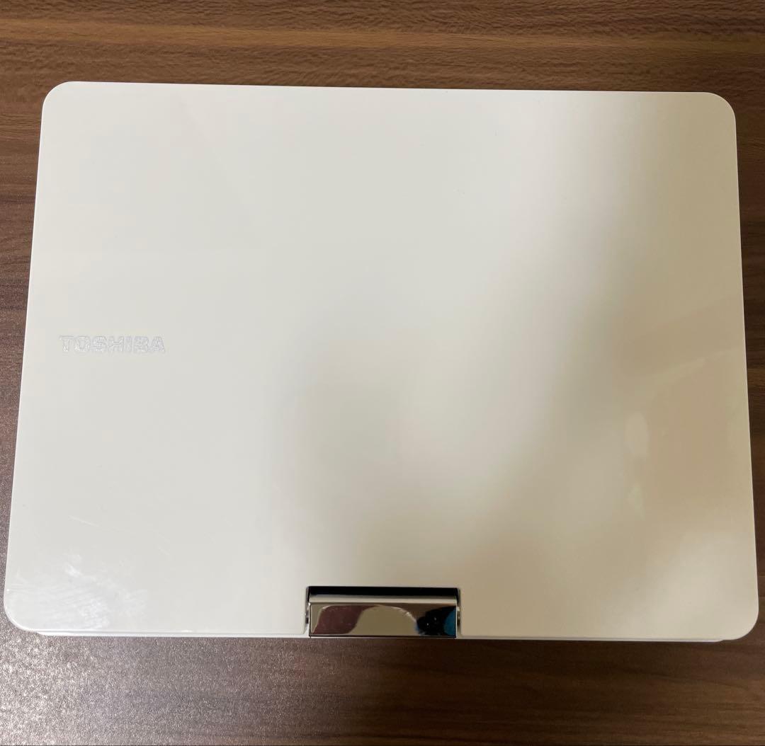 美品 東芝 ポータブルDVD 2022年 プレーヤー 9インチSD-P910S