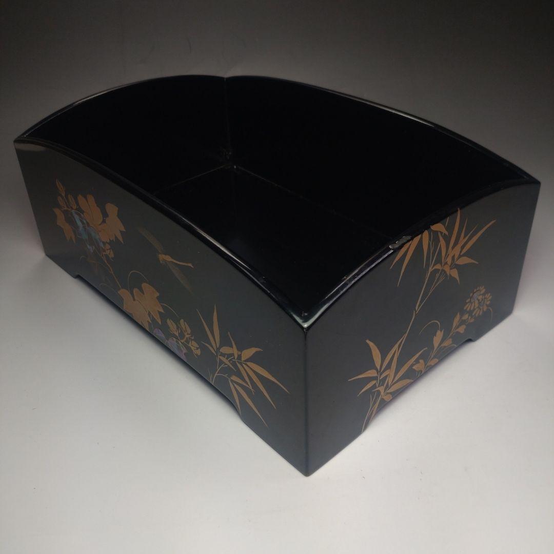 イ101 莨盆『蜻蛉螺鈿金蒔絵　煙草盆』『漆塗　茶道具』トンボ