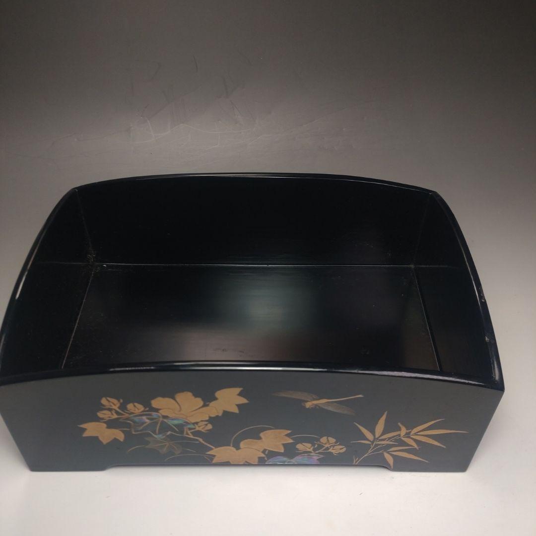 イ101 莨盆『蜻蛉螺鈿金蒔絵　煙草盆』『漆塗　茶道具』トンボ