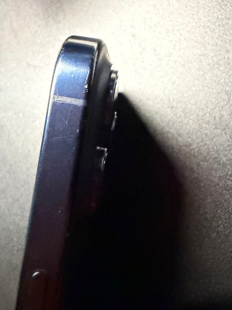 iPhone15pro 128GBブルーチタニウム