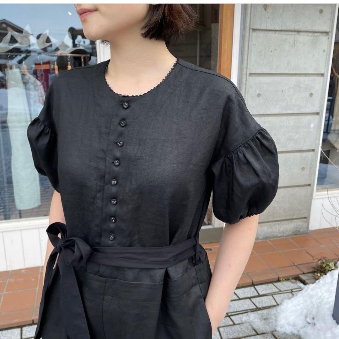 美品◎mudoca コンビネゾン　ブラック　【机の上 ワークとウォーク】