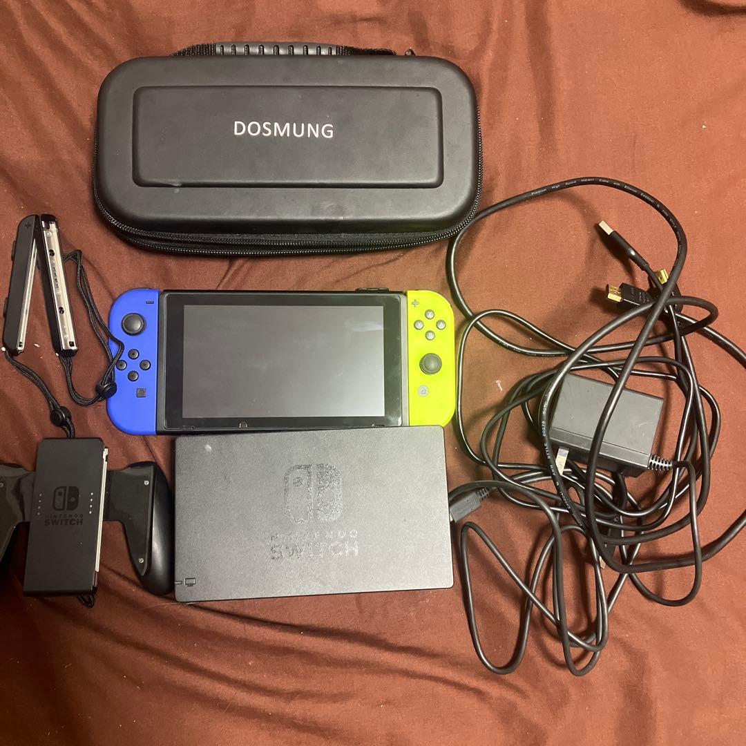 Nintendo Switch Lite 青/緑 本体 + 付属品