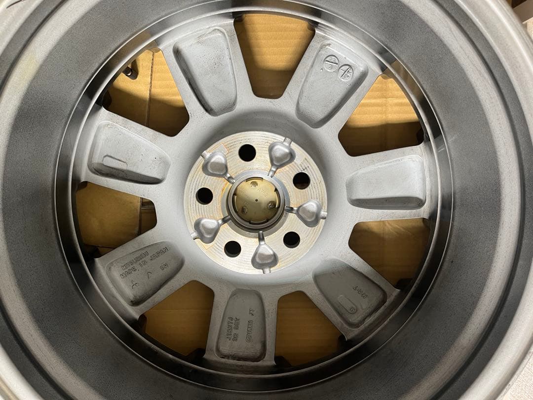 デリカd5 純正ホイール