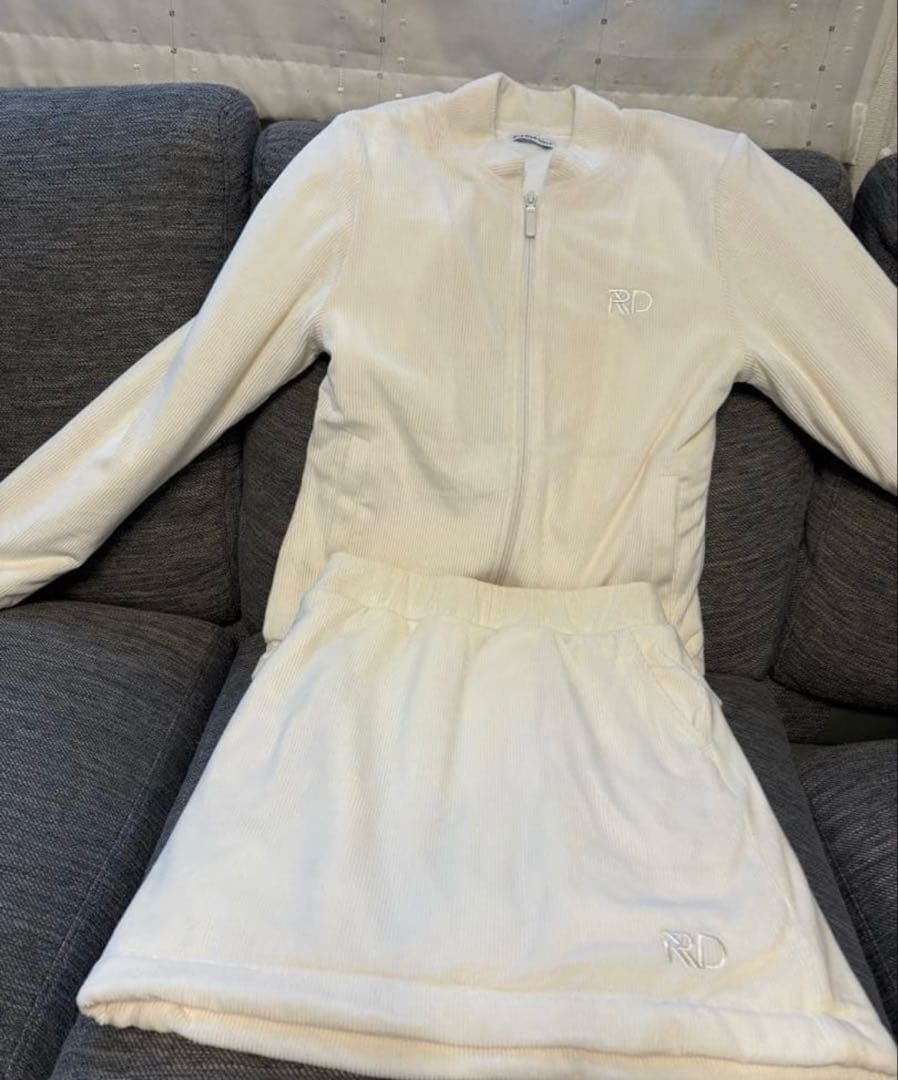 RIENDA GOLF【超美品】ブルゾン＆スカートセットアップ