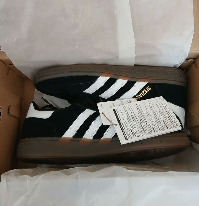 新品✨定価15950円　adidas Handball spezial/25.5