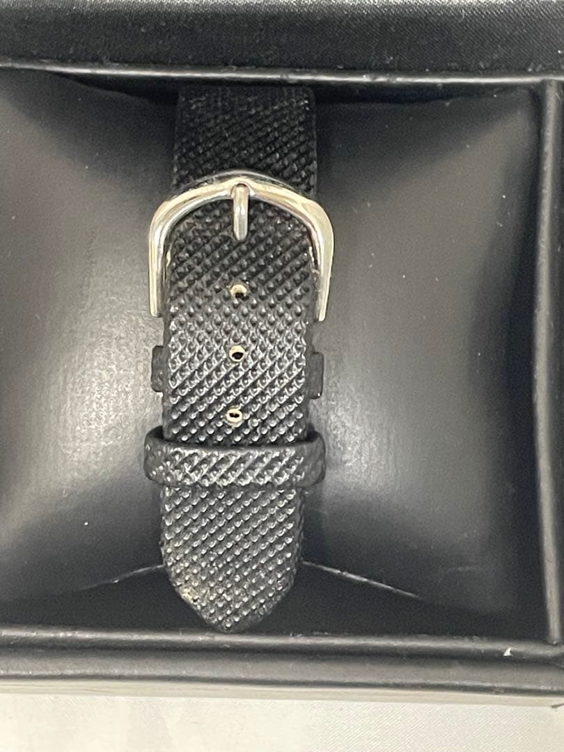 HERMES スクエア型クォーツ腕時計　ノベルティ