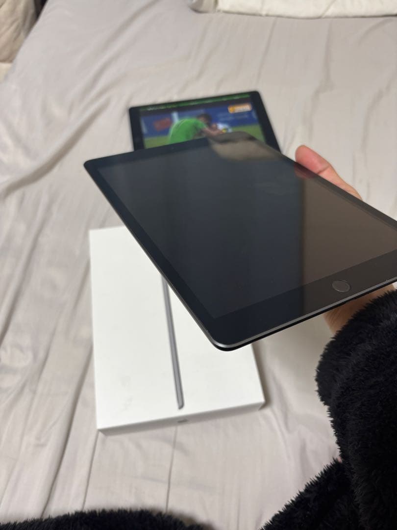 Apple Ipad 第8世帯32gb バテッリー容量90%