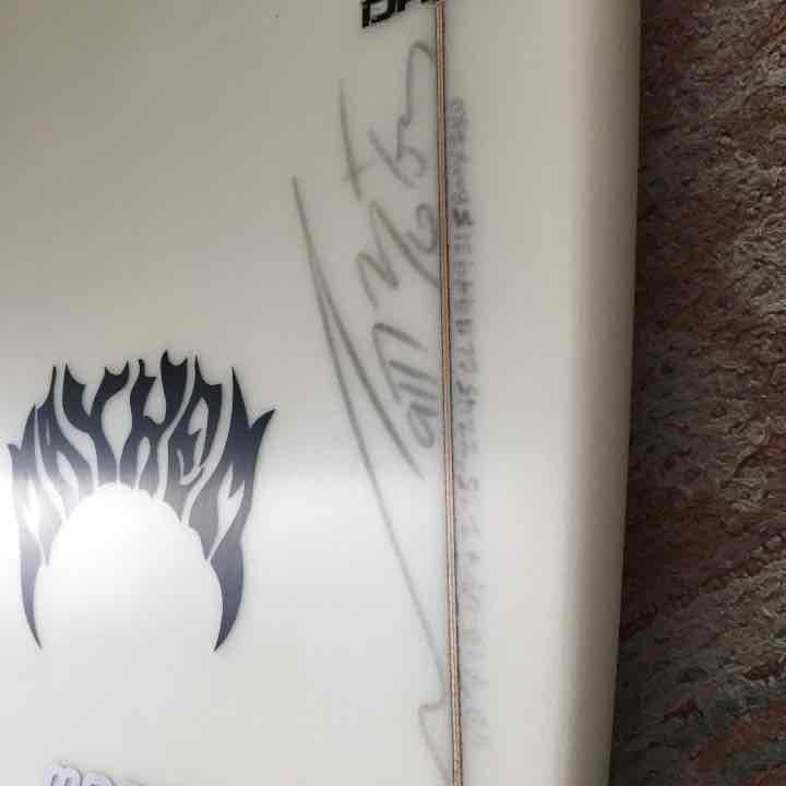 lost サーフボード