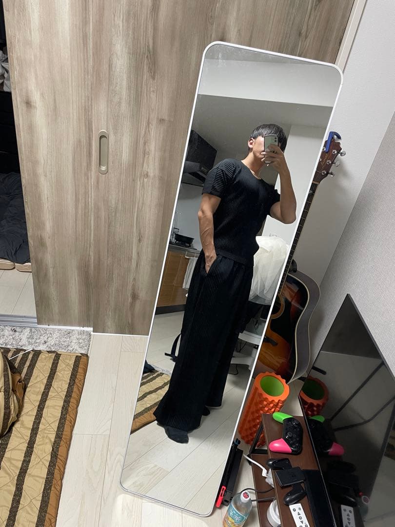 プリーツ半袖Tシャツ サイズ2 黒　オムプリッセイッセイミヤケ