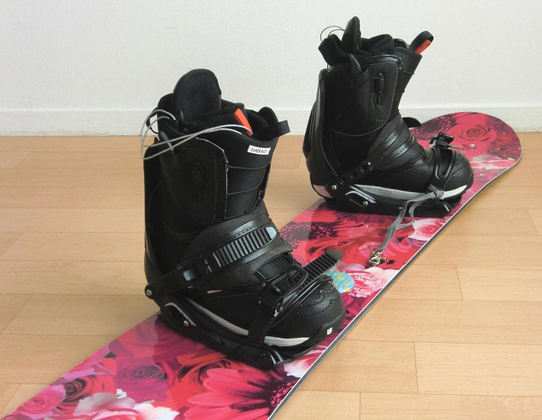 ■■1月限定■送料無料■SLQ■女性用スノボセット■145/24.5■WAX済■