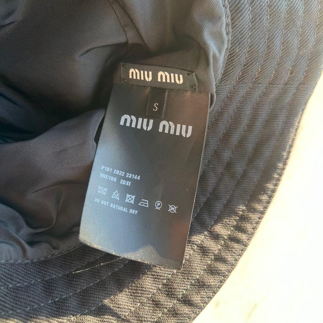 即日発送　MIUMIU ミュウミュウ　バケットハット ブラック　S