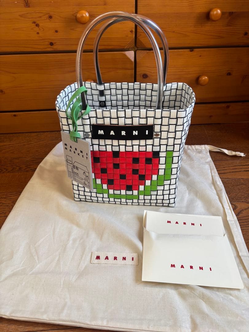 ウォーターメロン MARNI MARKET FRUIT BASKET BAG