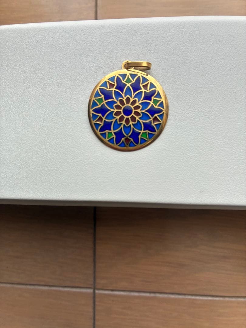 ふうさん専用　K18ステンドグラスペンダントトップ