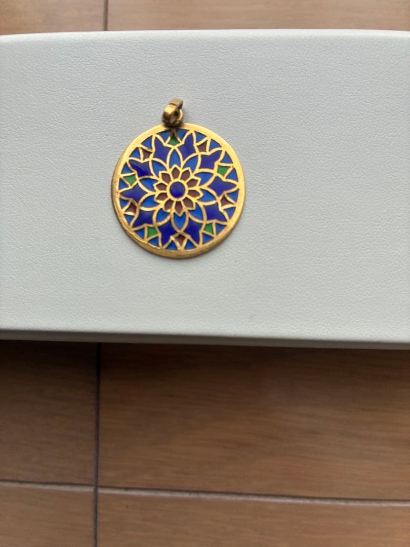 ふうさん専用　K18ステンドグラスペンダントトップ