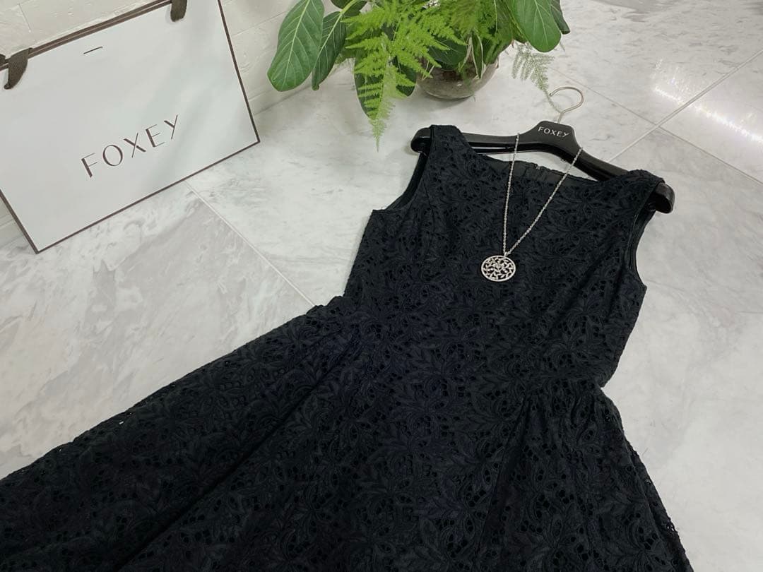 【定価：￥142.560-】★美品★FOXEY/フォクシー ドレス ネリネ38