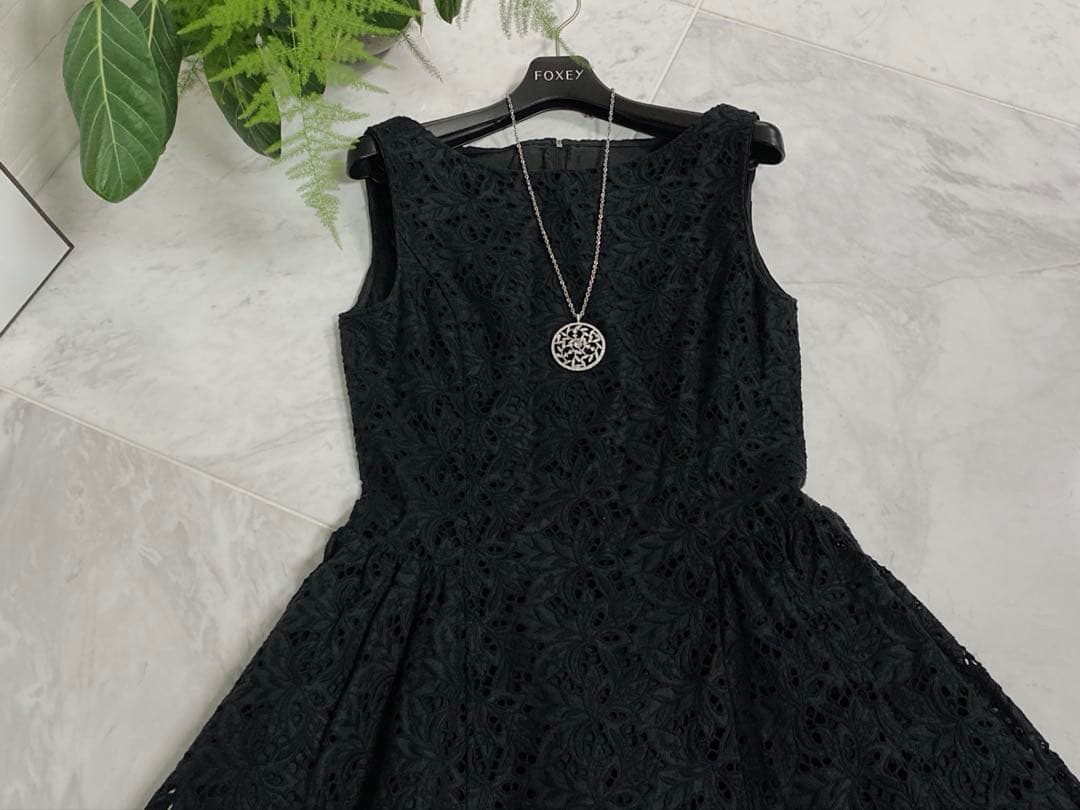 【定価：￥142.560-】★美品★FOXEY/フォクシー ドレス ネリネ38