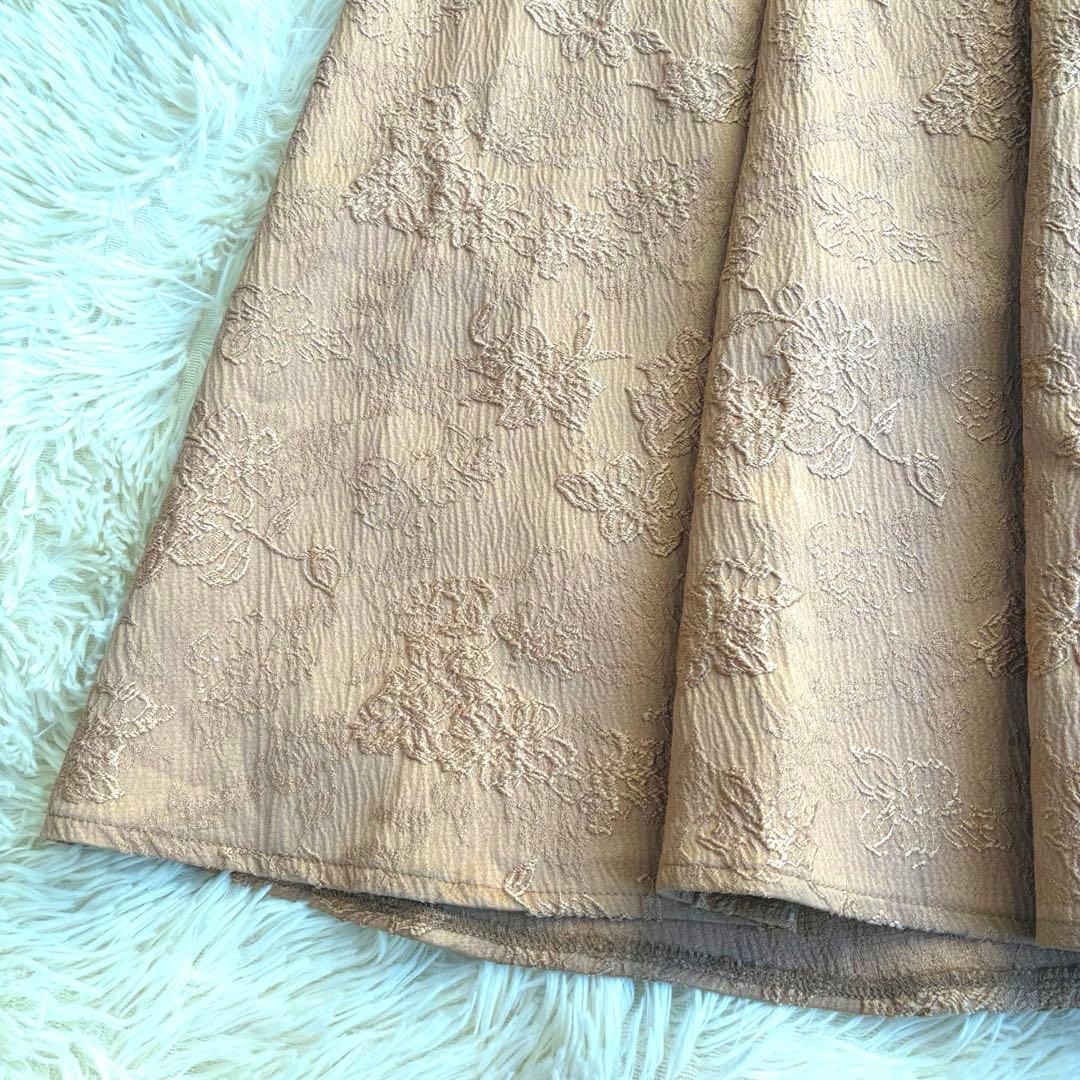 新品　AMAILオケージョンドレス お呼ばれ　ベージュ　ジャガードワンピース