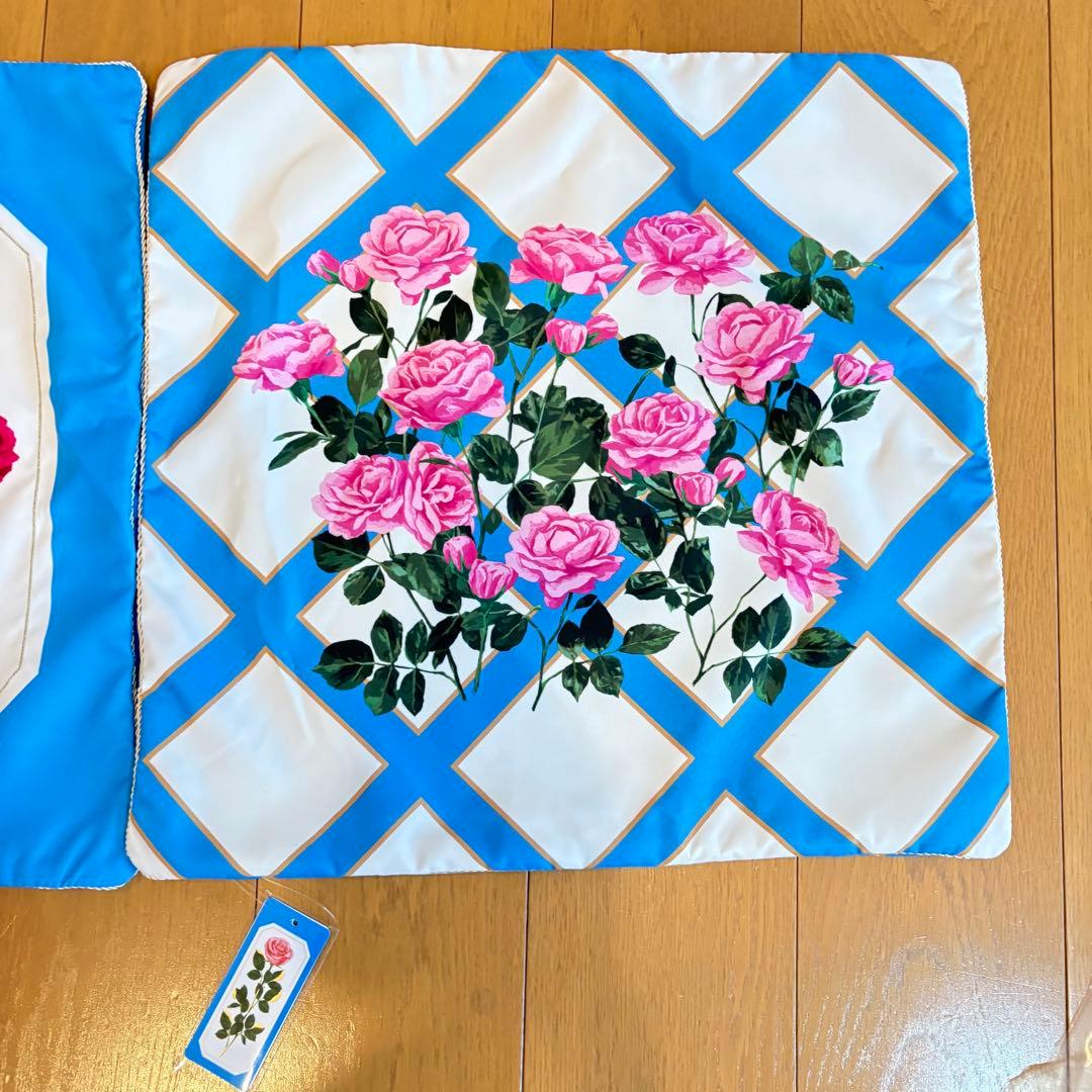 ルルメリー　フランフラン　 バラの花柄クッションカバー 赤バラピンクバラ　２枚
