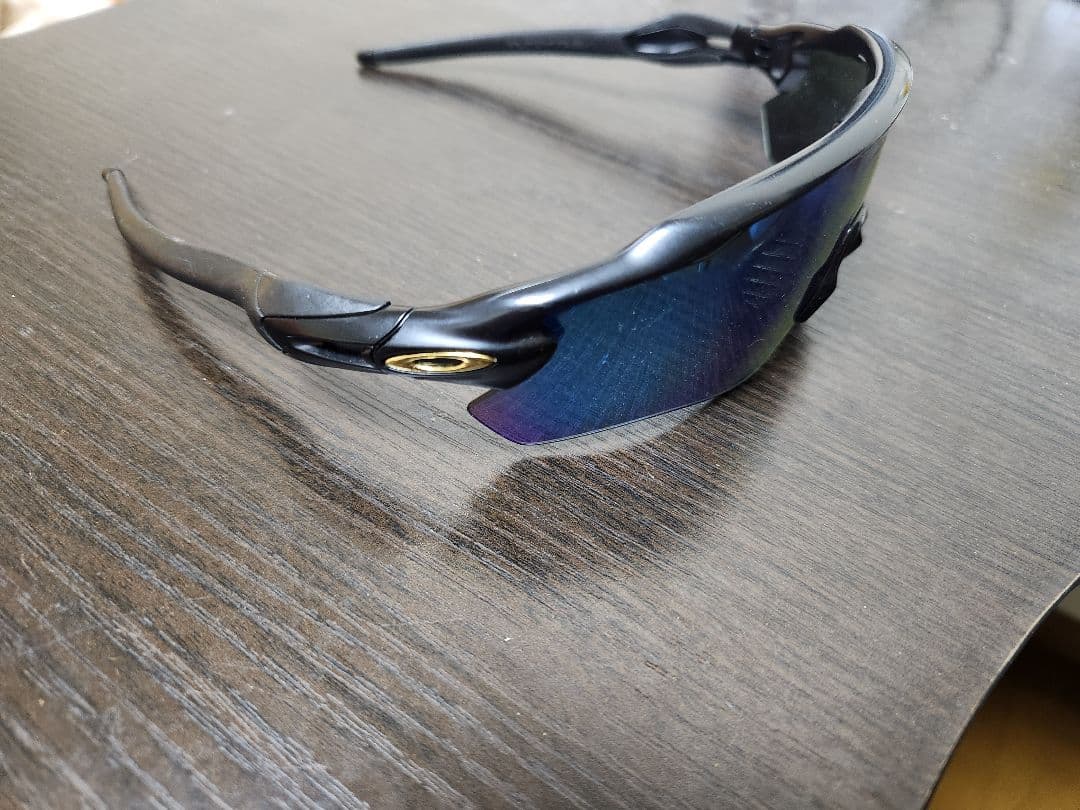 Oakley サングラス ブラック/ブルーグラデーション