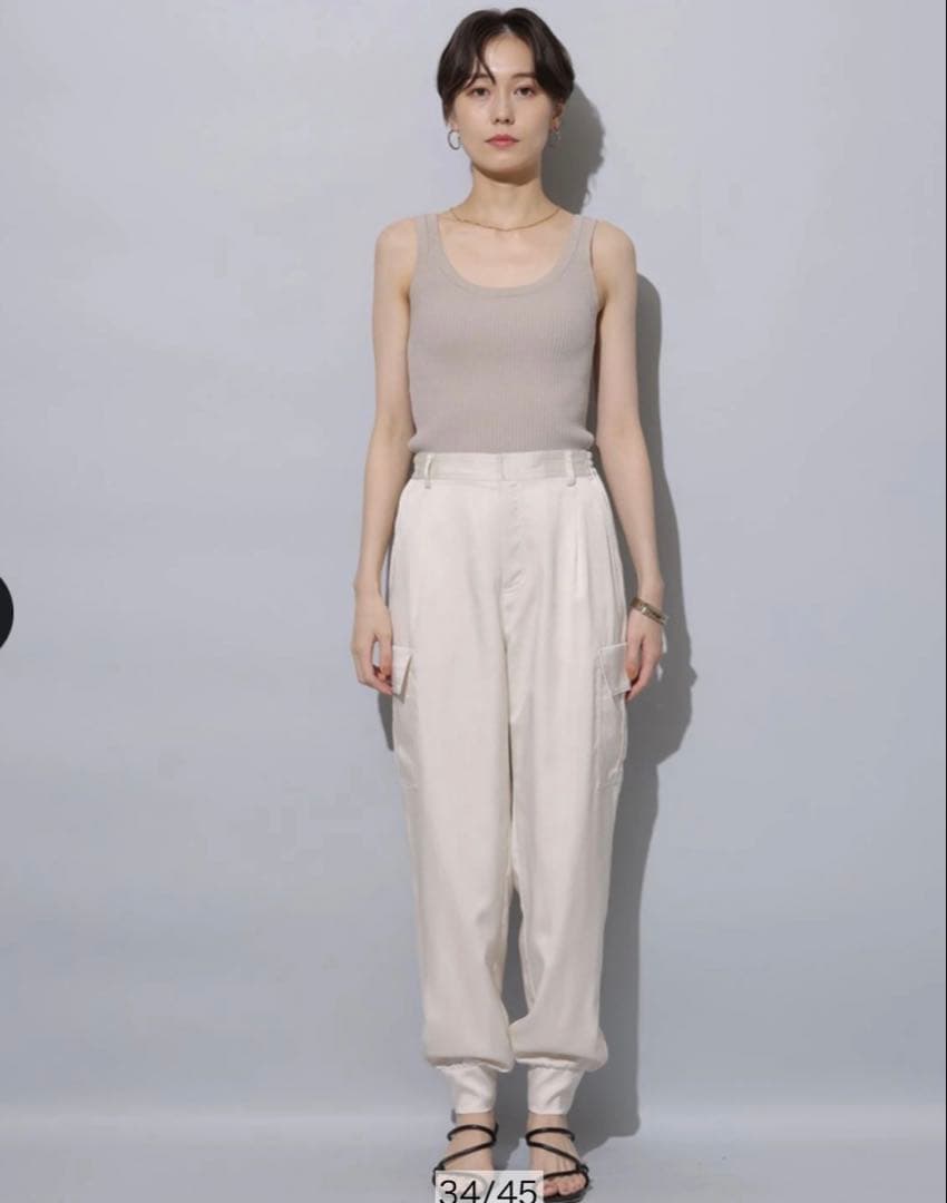 【新品】Arpege story サテンカーゴパンツ　SSサイズ