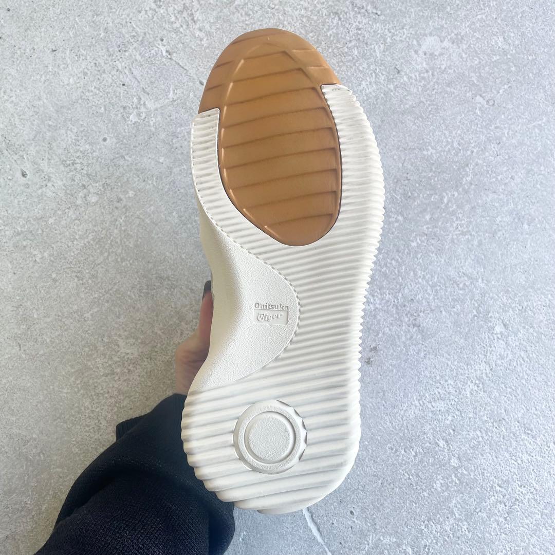 【極美品】Onitsuka Tiger ACROMOUNTアクロモント24.5