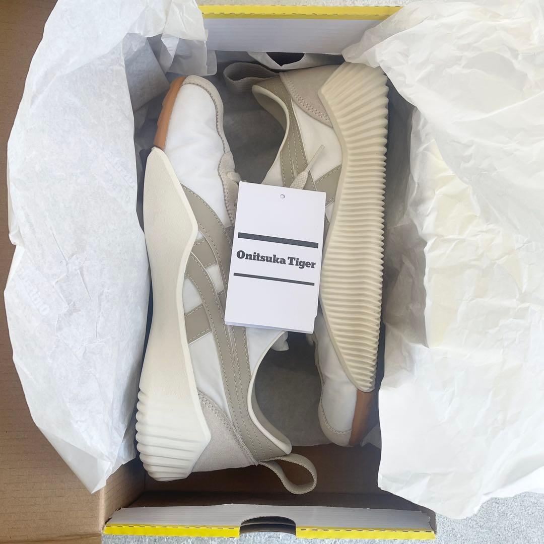 【極美品】Onitsuka Tiger ACROMOUNTアクロモント24.5