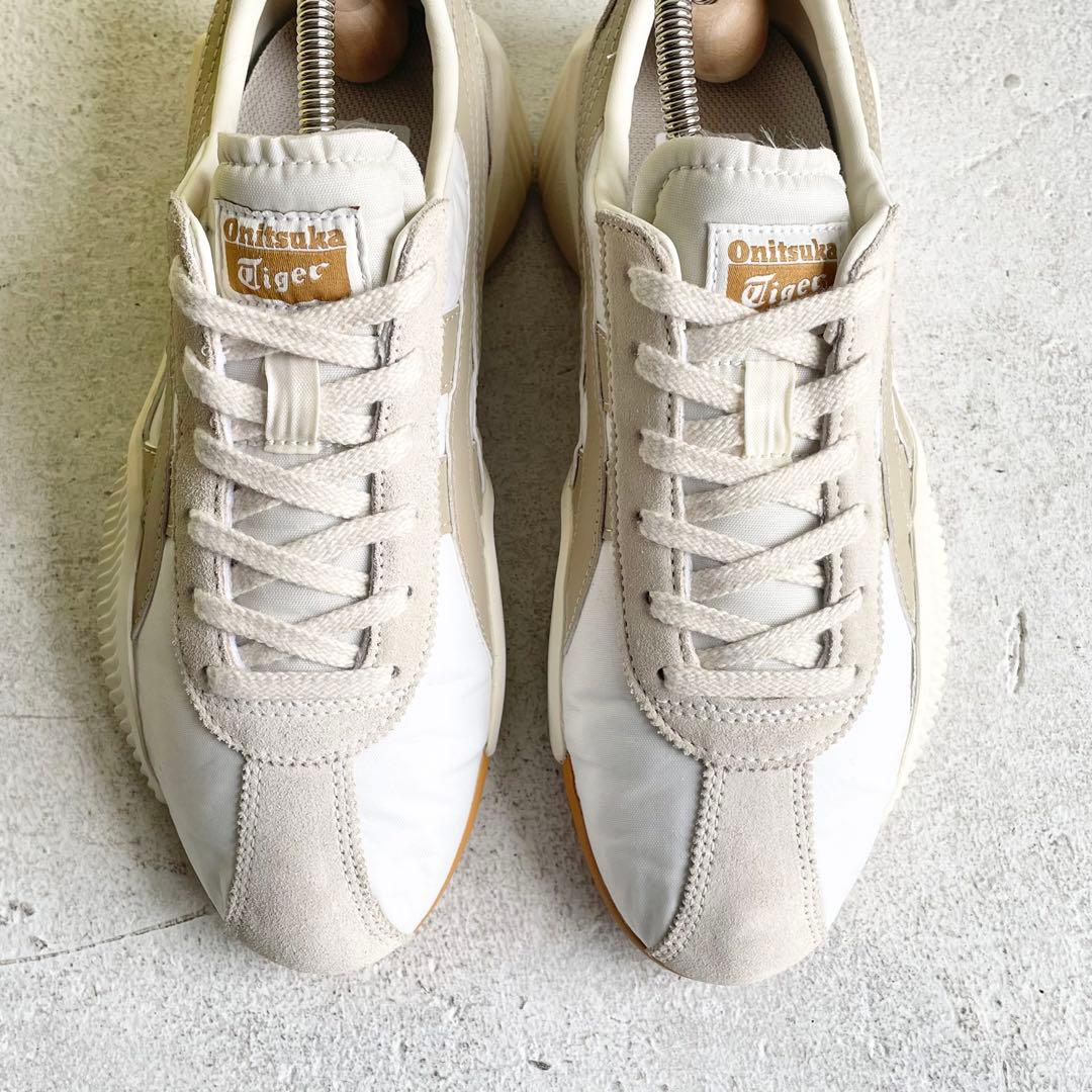 【極美品】Onitsuka Tiger ACROMOUNTアクロモント24.5