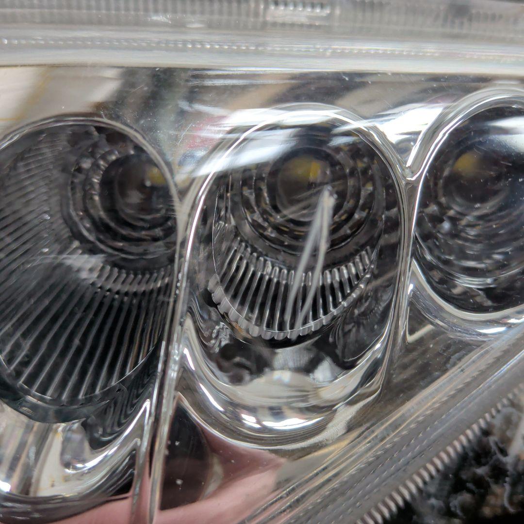 50プリウスフォグランプ 左右セット