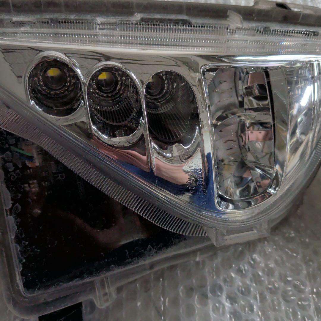 50プリウスフォグランプ 左右セット