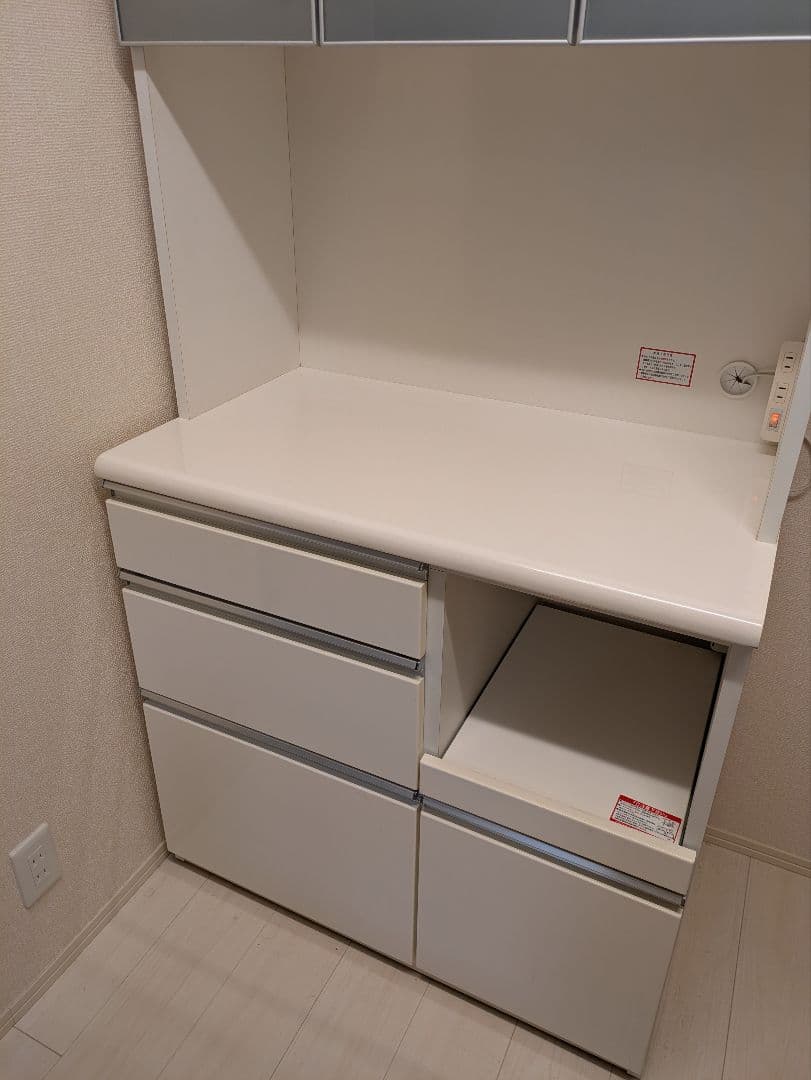 【最終値下げ】キッチン収納キャビネット ニトリ カップボード ホワイト