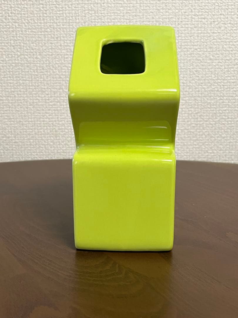 Stussy ダイス型花瓶 ライムグリーン 2020年