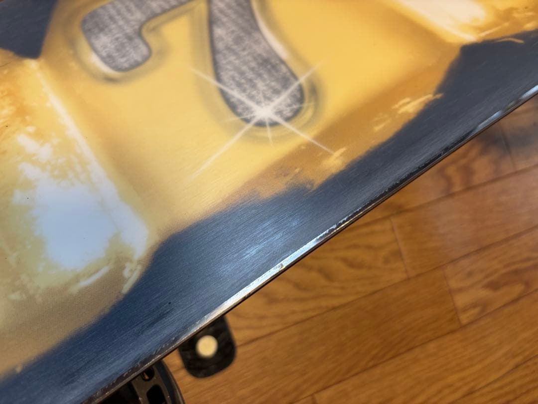 スノーボード（Burton）とビンディング、ブーツ（salomon）ケース付き