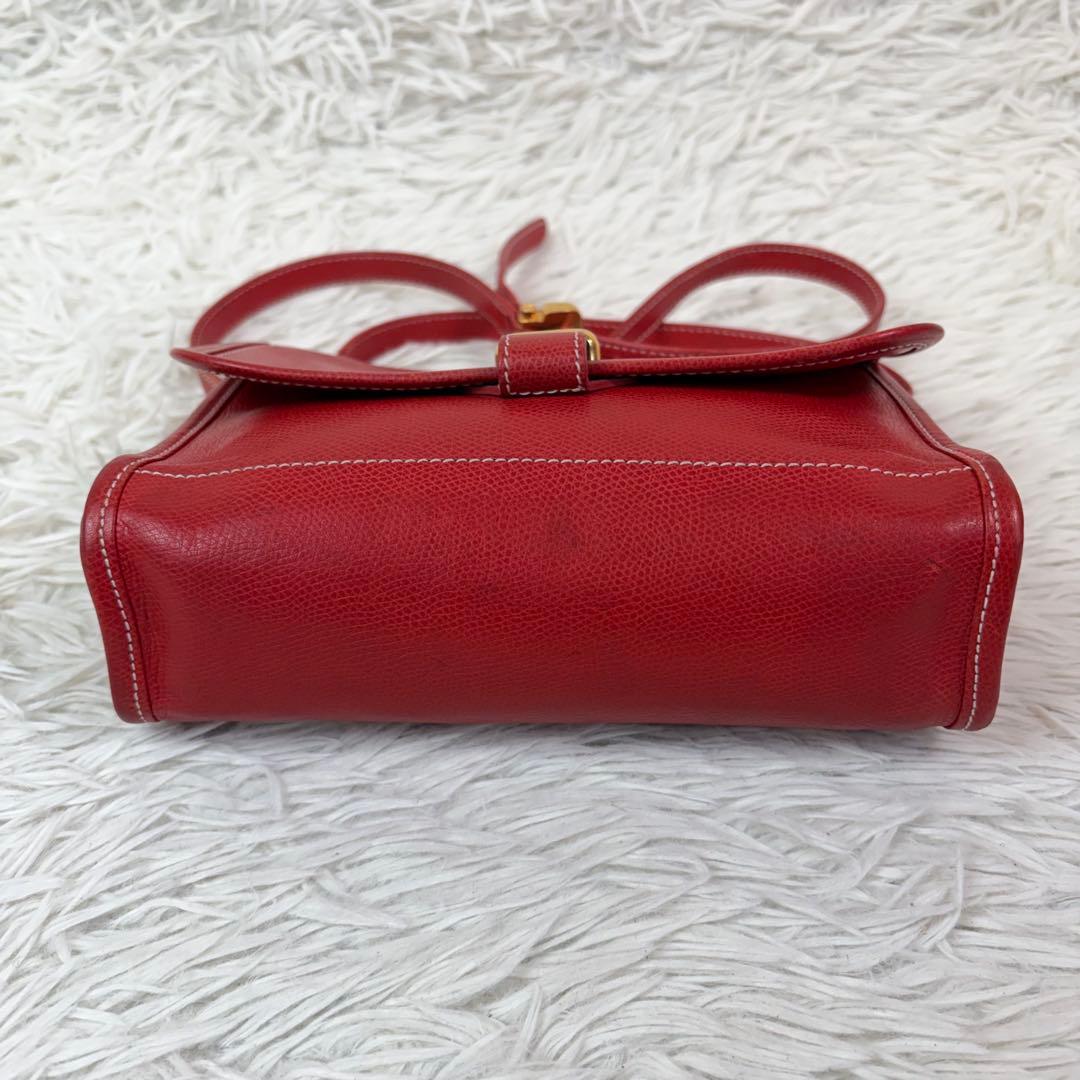 美品✨LOEWE　ショルダーバッグ　シボ革　アナグラム　赤　レザー　ゴールド金具