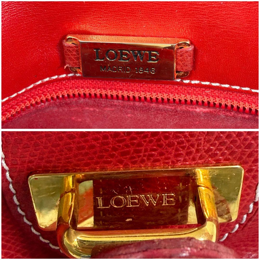 美品✨LOEWE　ショルダーバッグ　シボ革　アナグラム　赤　レザー　ゴールド金具