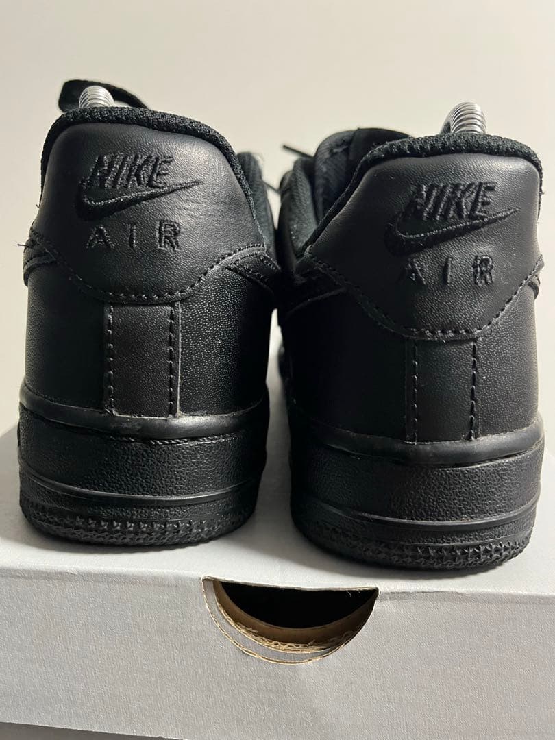 ナイキ　エアフォース1ローブラック07