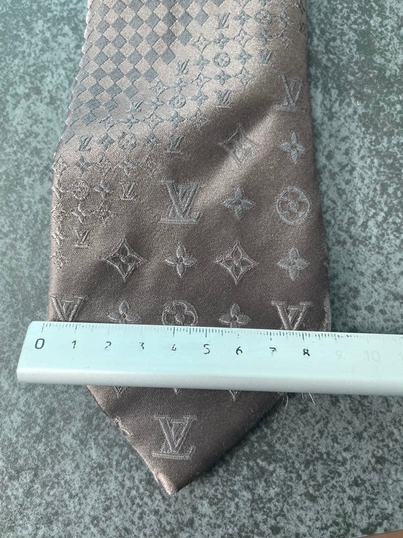 星*空様 Louis Vuitton 茶系ゴールド　ネクタイ
