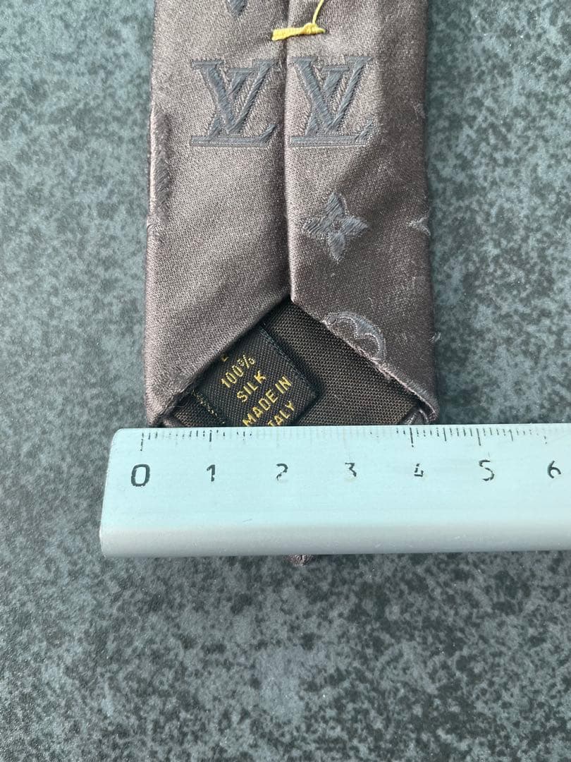 星*空様 Louis Vuitton 茶系ゴールド　ネクタイ