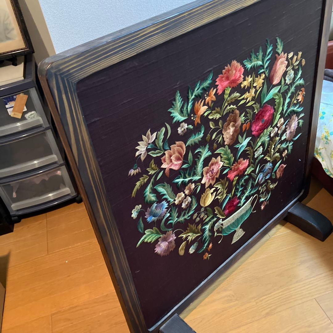 花柄刺繍 木製パーテーション