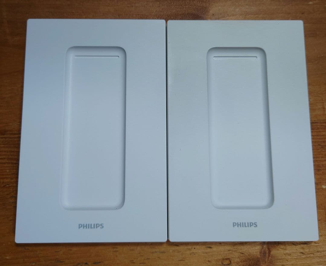 Philips Hue LEDバーライト×2＆ブリッジ×1＆ディマースイッチ×2
