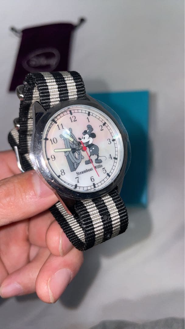 【100台限定】ミッキーマウス　腕時計　蒸気船　ウィリー