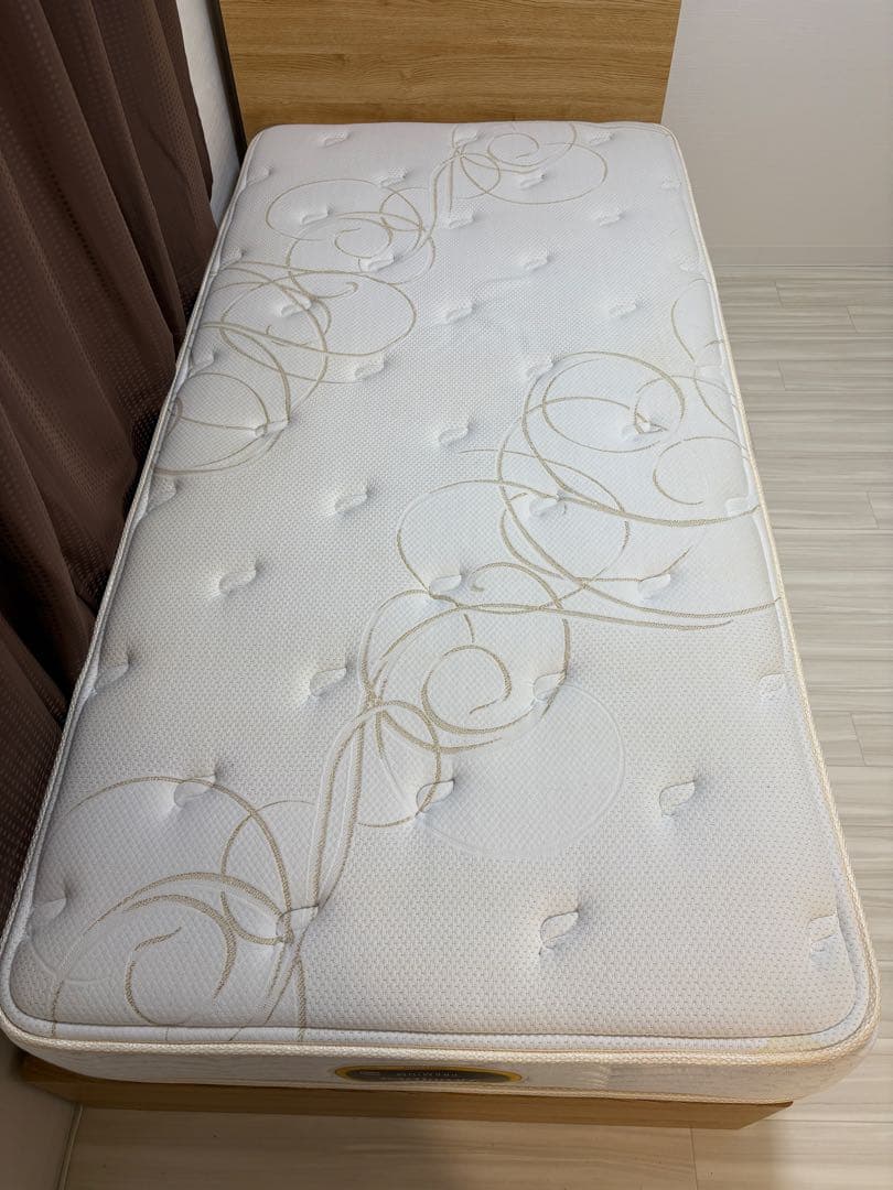 Simmons ゴールデンバリュー シングルマットレス