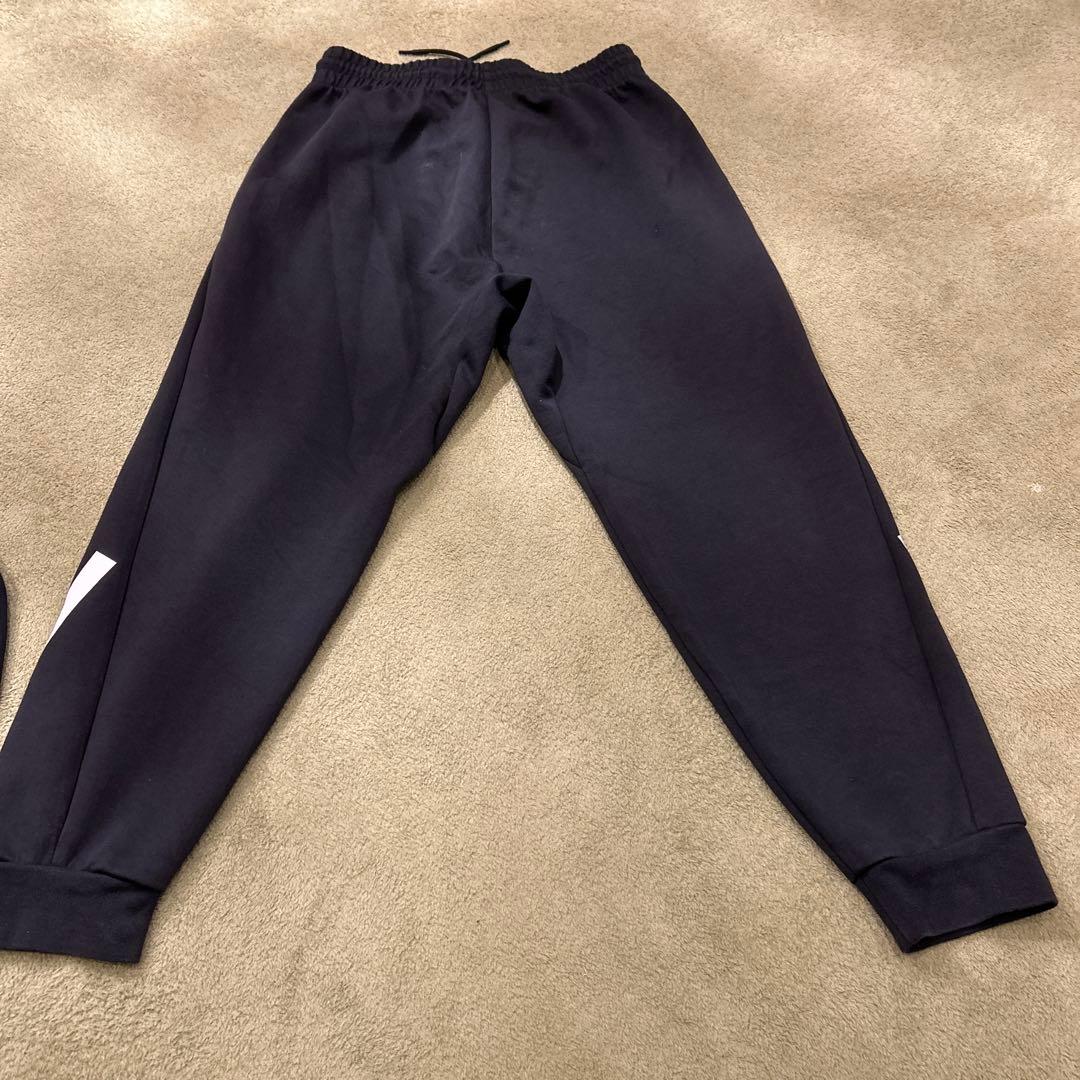 『新品、未使用』adidas ジャージXL ブラック 上下