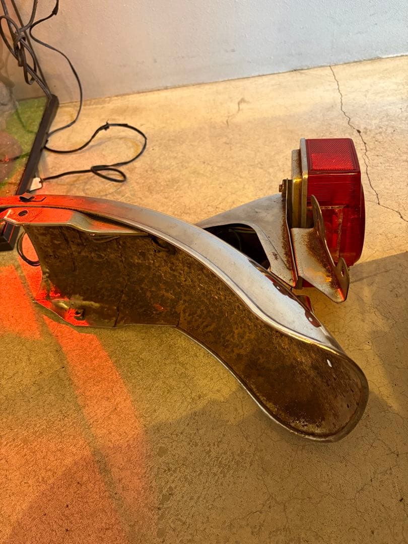 【cb750k】　リアフェンダー　テールベース　テールライト