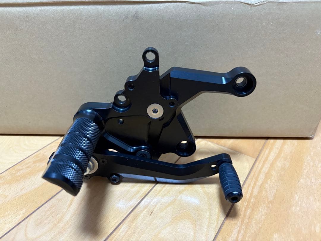 ksさん専用 ストライカーZ900RS バックステップ ブラック