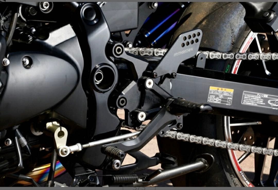 ksさん専用 ストライカーZ900RS バックステップ ブラック