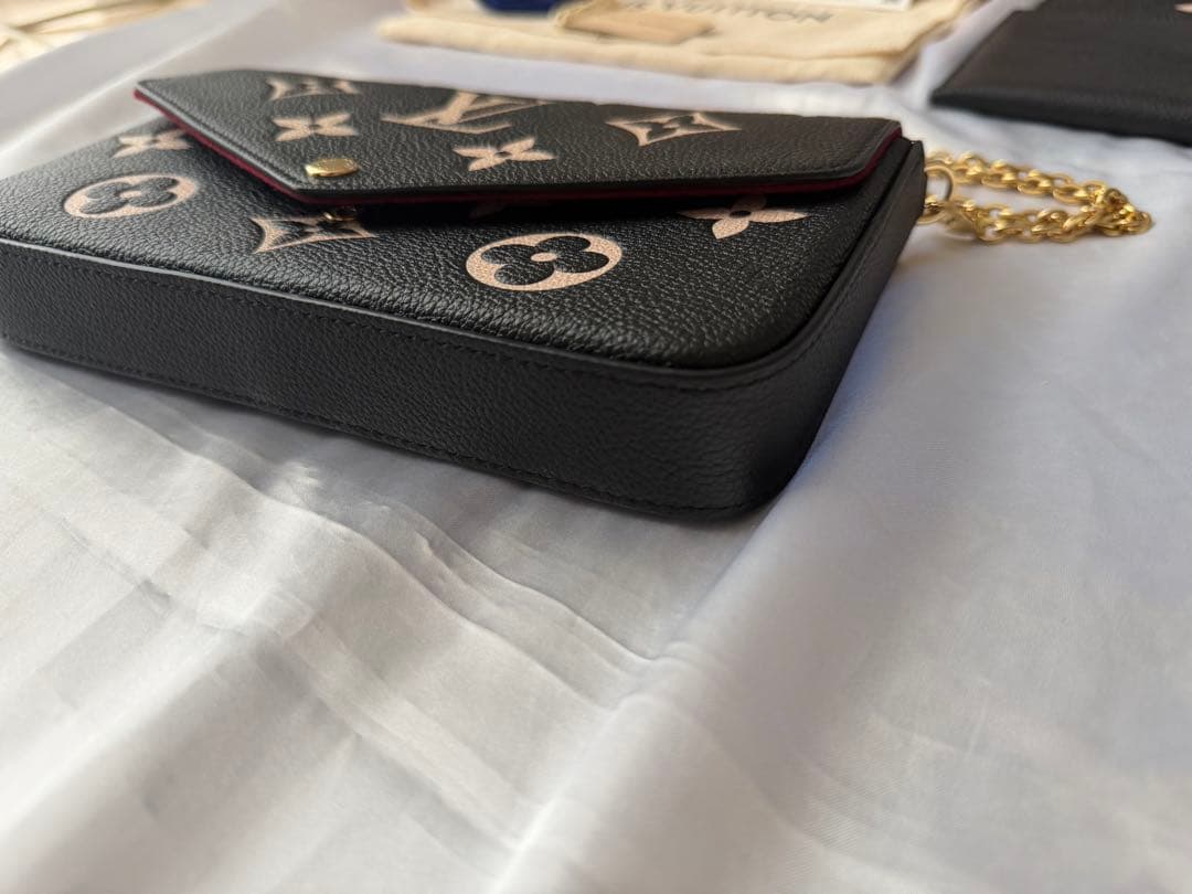 【極美品・現行品】ルイヴィトン ポシェットフェリシー 即購入⭕️