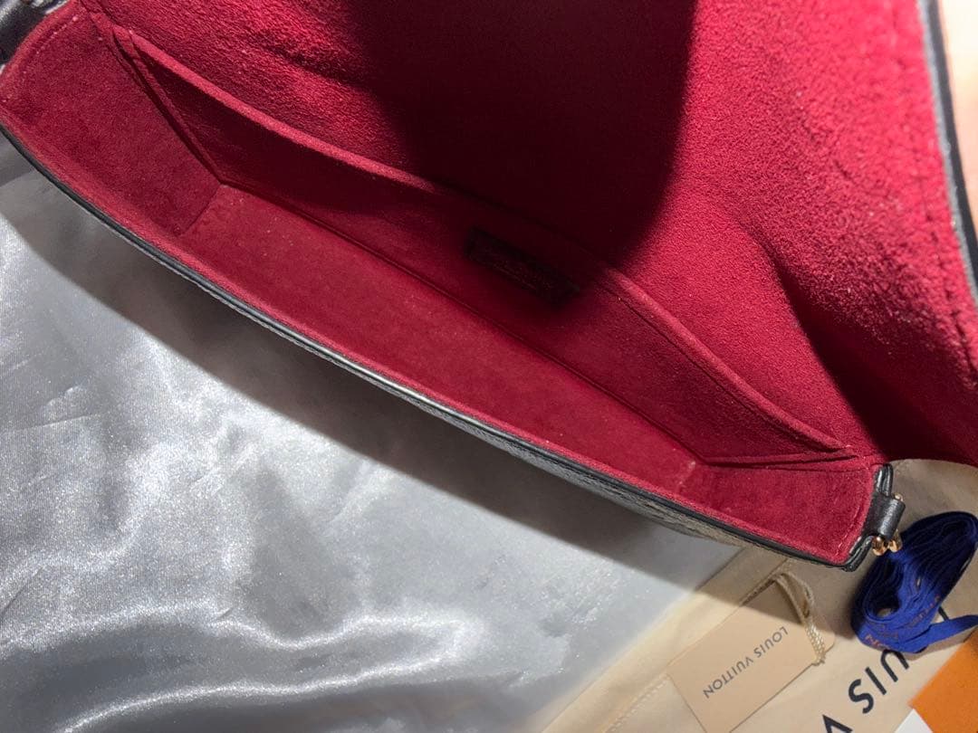 【極美品・現行品】ルイヴィトン ポシェットフェリシー 即購入⭕️