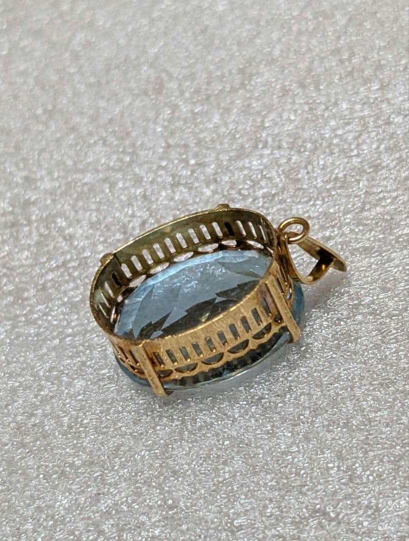 ブルートパーズ ペンダントトップ