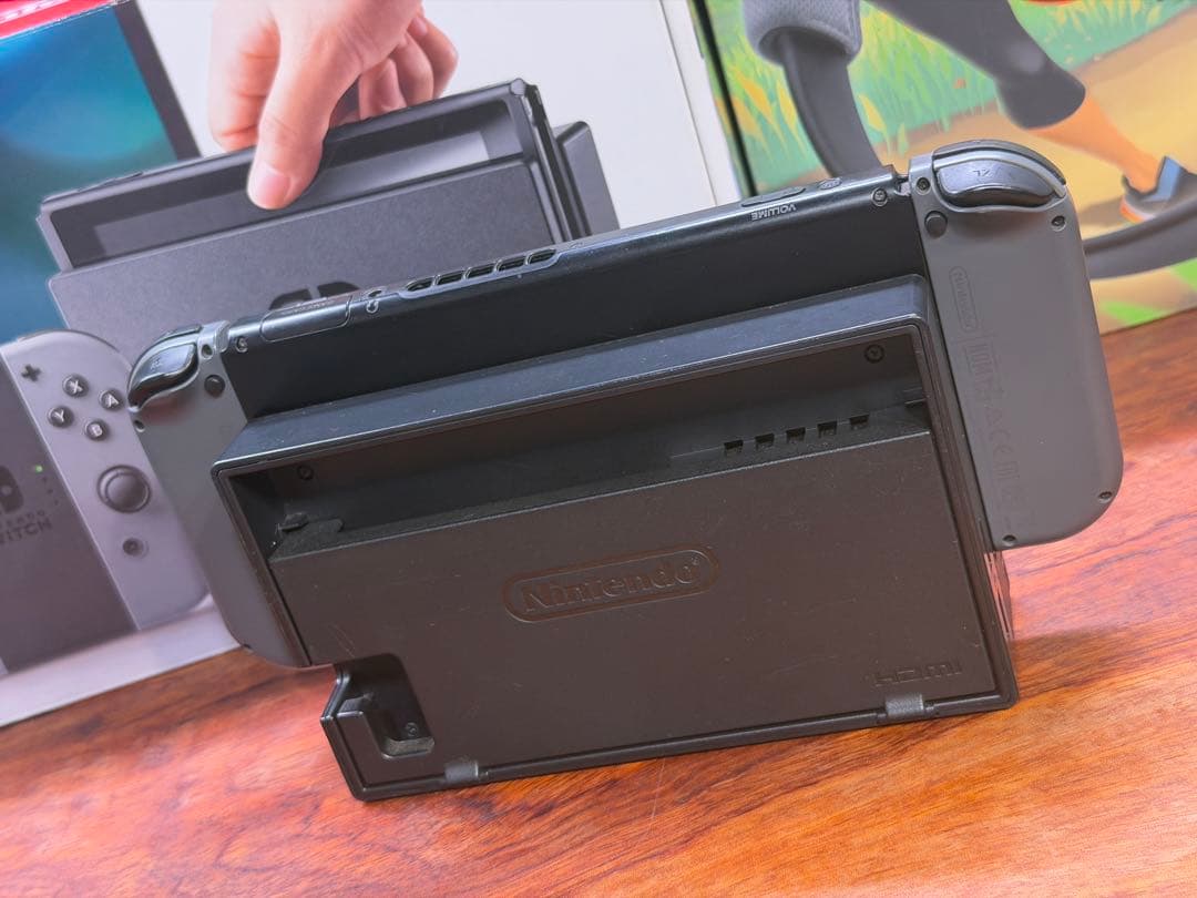 Nintendo Switch 本体 + ゲームソフト5本 おまけ多数